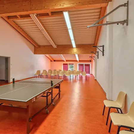 3 Bedroom Awesome In * Altenkirchen (Mecklenburg-Vorpommern)