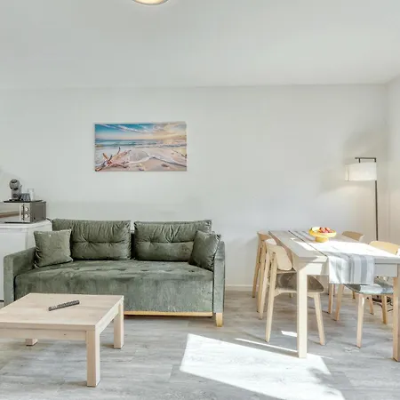 3 Bedroom Awesome In Διαμέρισμα