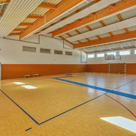 Διαμέρισμα 3 Bedroom Awesome In Altenkirchen (Mecklenburg-Vorpommern)