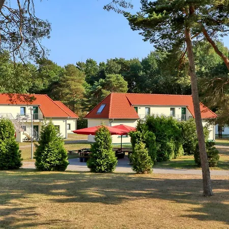Διαμέρισμα 3 Bedroom Awesome In *