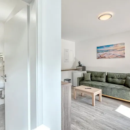 3 Bedroom Awesome In Διαμέρισμα