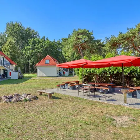 Διαμέρισμα 3 Bedroom Awesome In *